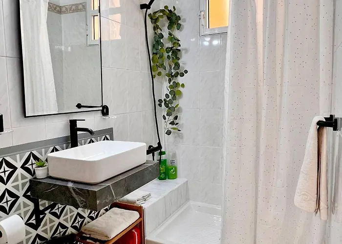 Cozy Refuge La Isleta 公寓